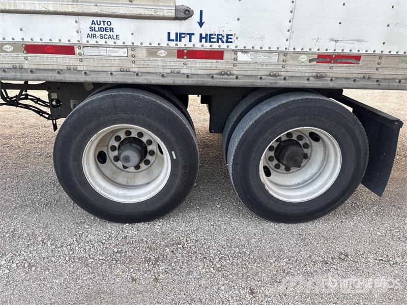 Utility VS2RA 53 ft x 102 in T/A Refrigerated Trailer Semi Reboques Isotérmicos