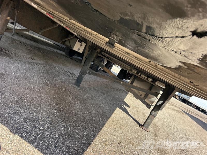 Utility VS2RA 53 ft x 102 in T/A Refrigerated Trailer Chladiarenské návesy