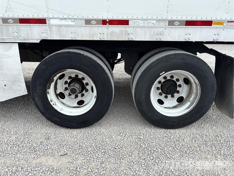 Utility VS2RA 53 ft x 102 in T/A Refrigerated Trailer Semirremolques de temperatura controlada