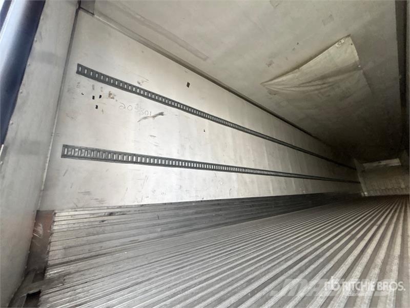 Utility VS2RA 53 ft x 102 in T/A Refrigerated Trailer 온도 조절식 세미 트레일러