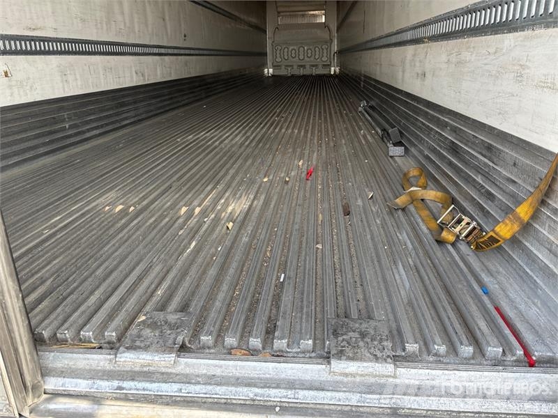 Utility VS2RA 53 ft x 102 in T/A Refrigerated Trailer Kühlauflieger