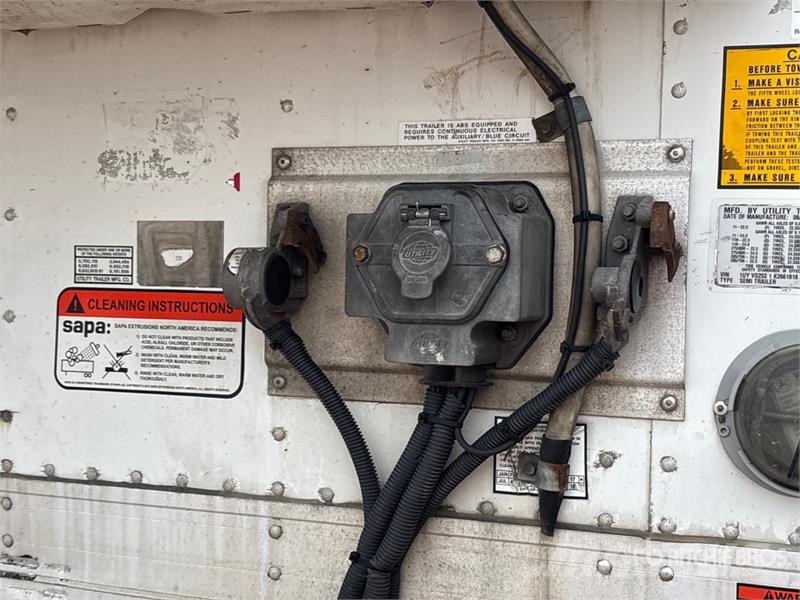 Utility VS2RA 53 ft x 102 in T/A Refrigerated Trailer Temperature controlled semi-trailers