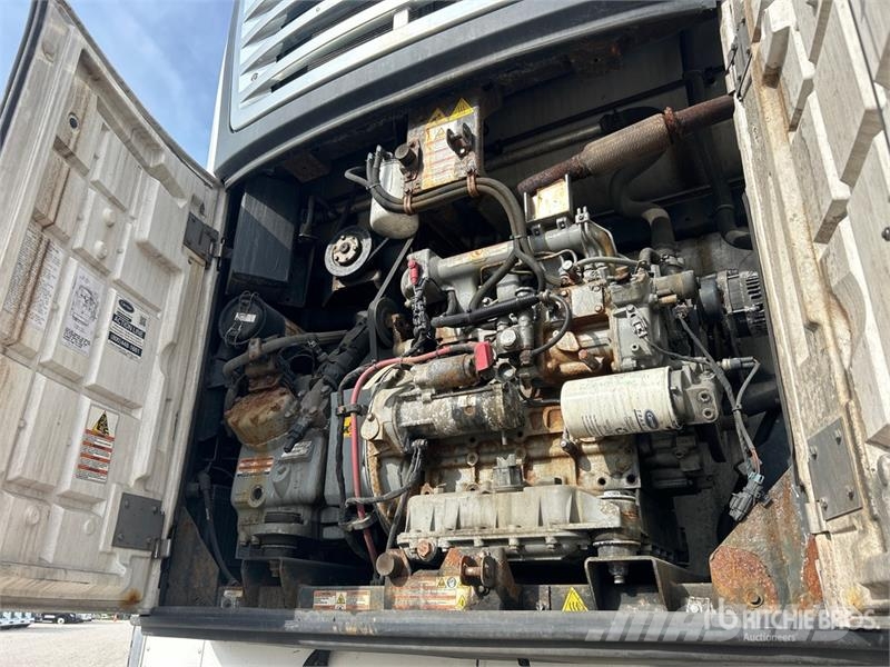 Utility VS2RA 53 ft x 102 in T/A Refrigerated Trailer Semi Reboques Isotérmicos