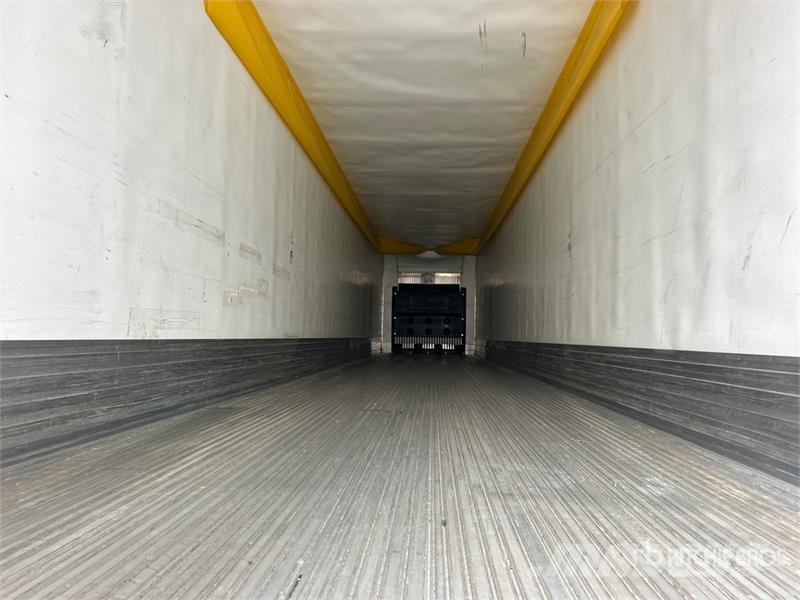 Utility VS2RA 53 ft x 102 in T/A Refrigerated Trailer Piekabes ar temperatūras kontroli