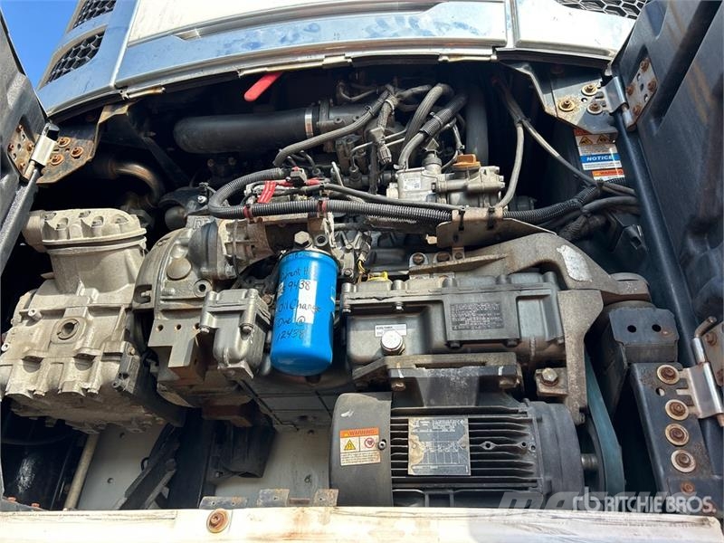 Utility VS2RA 53 ft x 102 in T/A Refrigerated Trailer Piekabes ar temperatūras kontroli
