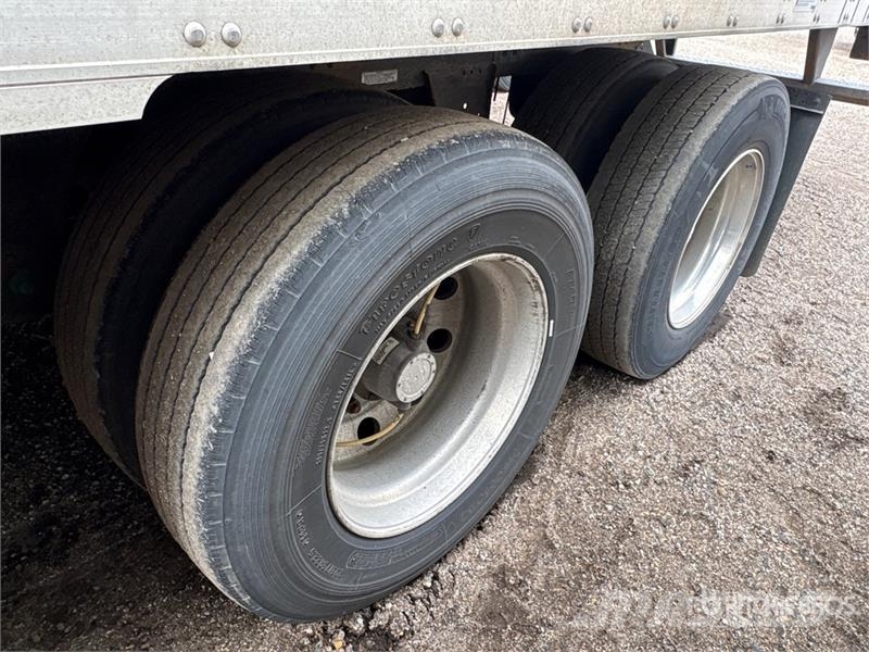Utility VS2RA 53 ft x 102 in T/A Refrigerated Trailer Piekabes ar temperatūras kontroli