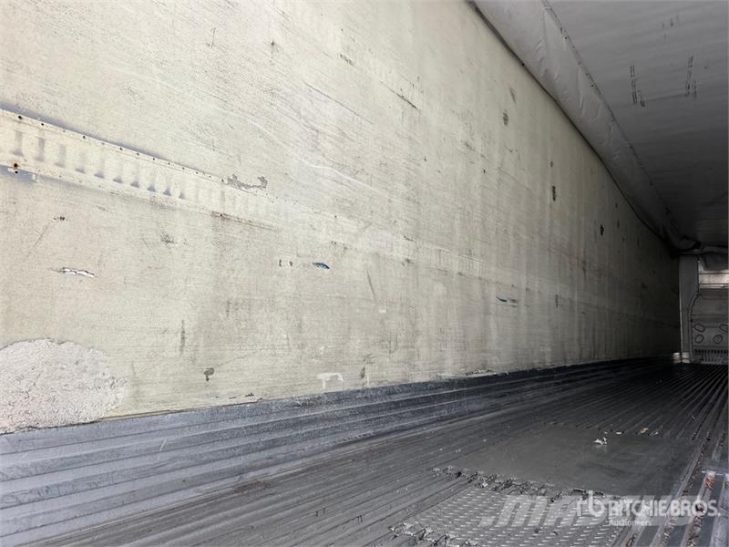 Utility VS2RA 53 ft x 102 in T/A Refrigerated Trailer Semi Reboques Isotérmicos