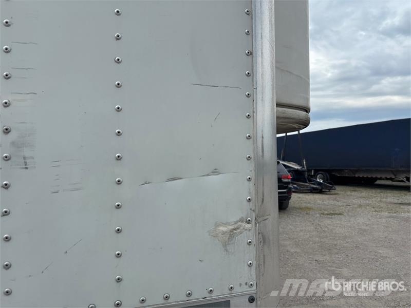 Utility VS2RA 53 ft x 102 in T/A Refrigerated Trailer نصف مقطورات بدرجة حرارة قابلة للضبط