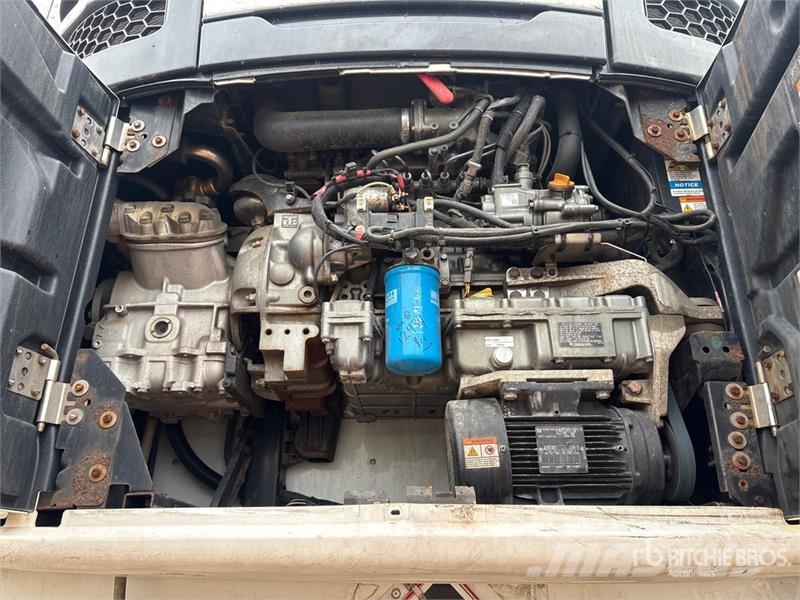 Utility VS2RA 53 ft x 102 in T/A Refrigerated Trailer Külmikpoolhaagised
