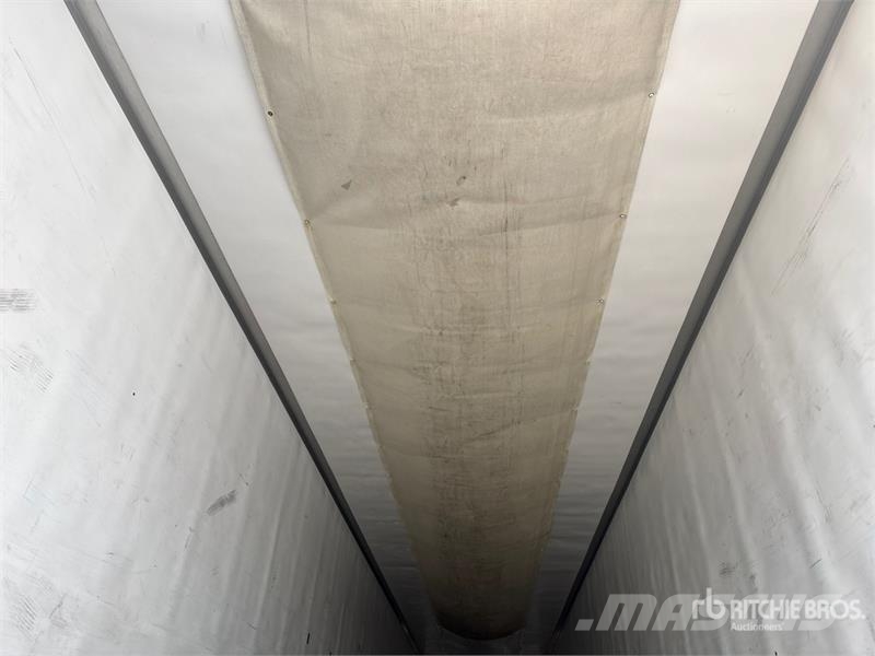 Utility VS2RA 53 ft x 102 in T/A Refrigerated Trailer Semi remorque frigorifique