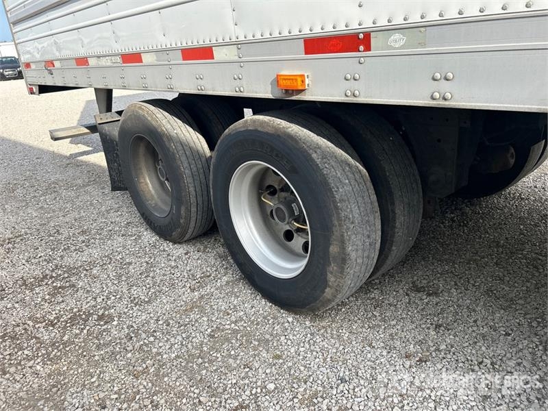 Utility VS2RA 53 ft x 102 in T/A Refrigerated Trailer Semi Reboques Isotérmicos