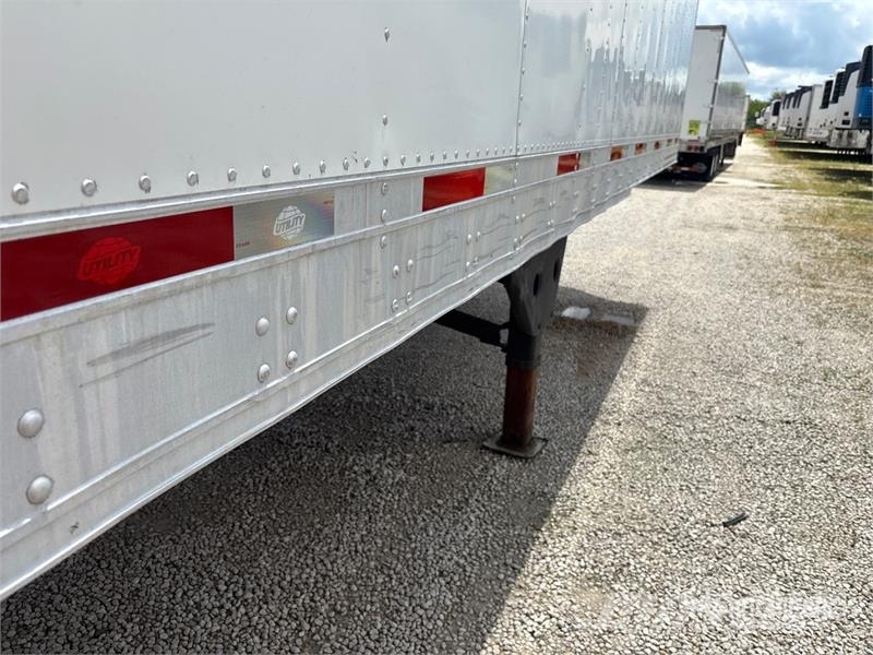 Utility VS2RA 53 ft x 102 in T/A Refrigerated Trailer Kühlauflieger