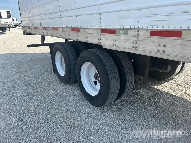 Utility VS2RA 53 ft x 102 in T/A Refrigerated Trailer Puspriekabės su izoterminiu kėbulu