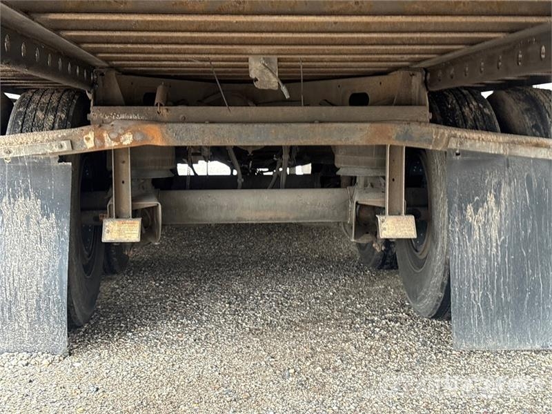 Utility VS2RA 53 ft x 102 in T/A Refrigerated Trailer Semi remorque frigorifique