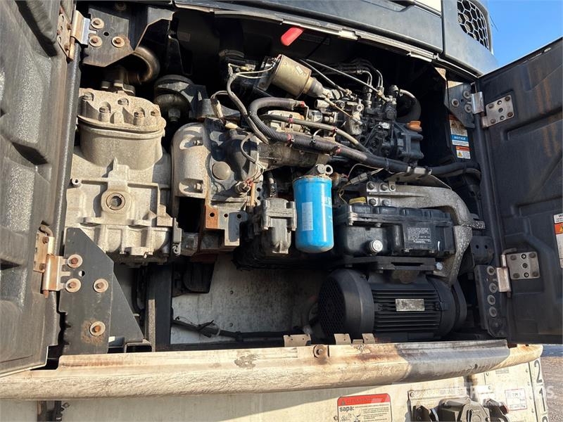 Utility VS2RA 53 ft x 102 in T/A Refrigerated Trailer Semirremolques de temperatura controlada
