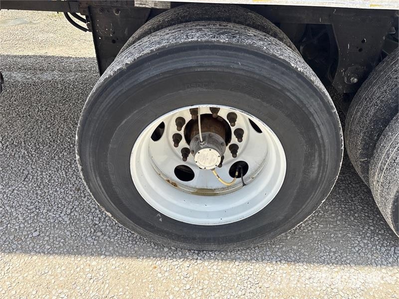 Utility VS2RA 53 ft x 102 in T/A Refrigerated Trailer Kühlauflieger