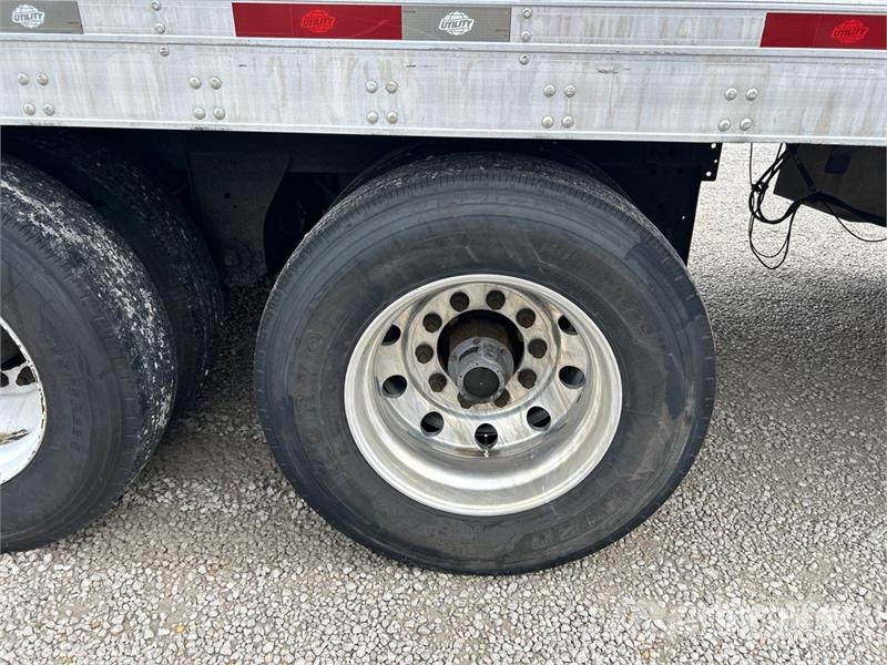 Utility VS2RA 53 ft x 102 in T/A Refrigerated Trailer Semirimorchi a temperatura controllata