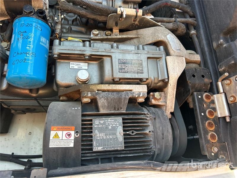 Utility VS2RA 53 ft x 102 in T/A Refrigerated Trailer Puspriekabės su izoterminiu kėbulu