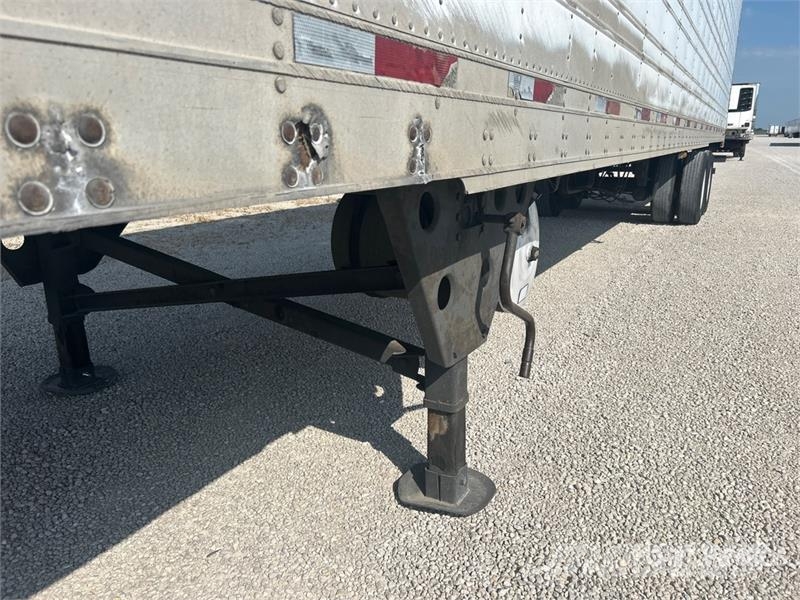 Utility VS2RA 53 ft x 102 in T/A Refrigerated Trailer Puspriekabės su izoterminiu kėbulu