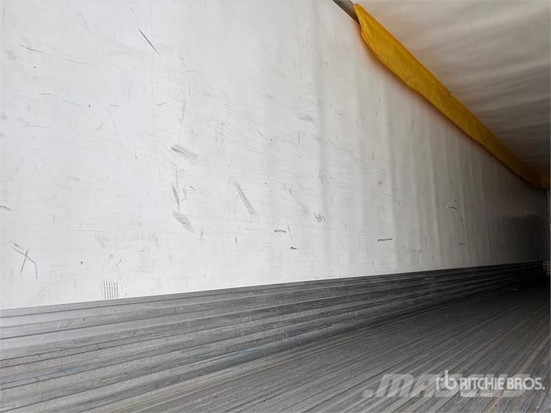 Utility VS2RA 53 ft x 102 in T/A Refrigerated Trailer Piekabes ar temperatūras kontroli