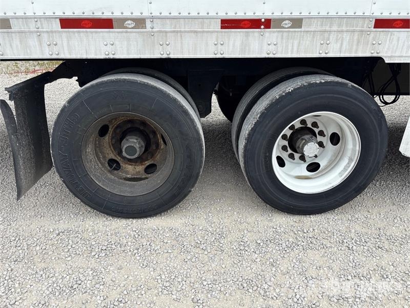 Utility VS2RA 53 ft x 102 in T/A Refrigerated Trailer Semirremolques de temperatura controlada