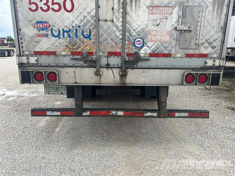 Utility VS2RA 53 ft x 102 in T/A Refrigerated Trailer نصف مقطورات بدرجة حرارة قابلة للضبط