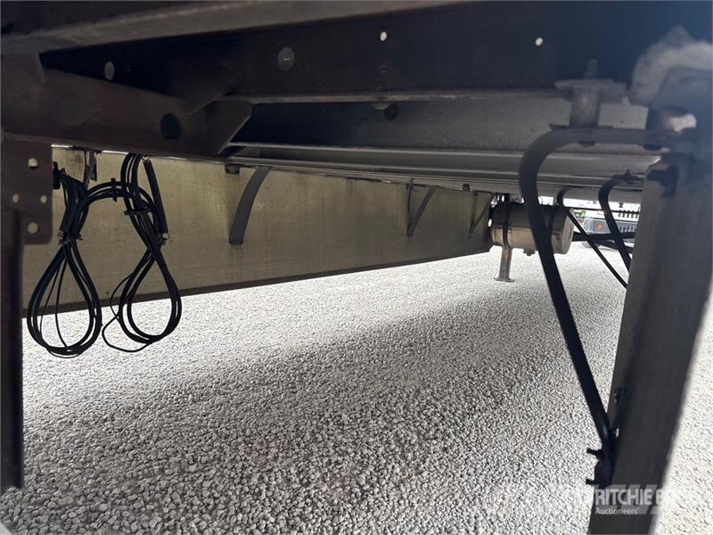 Utility VS2RA 53 ft x 102 in T/A Refrigerated Trailer Semirremolques de temperatura controlada