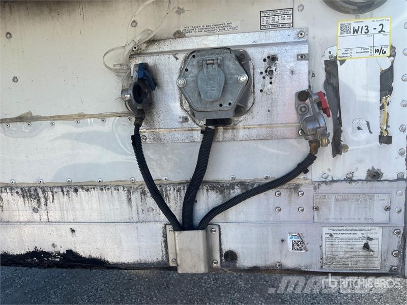 Utility VS2RA 53 ft x 102 in T/A Refrigerated Trailer Temperature controlled semi-trailers