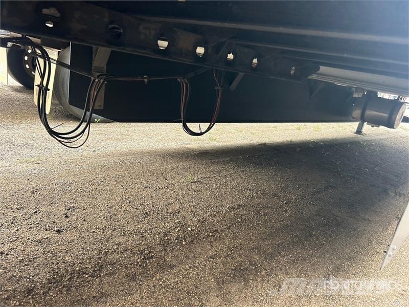 Utility VS2RA 53 ft x 102 in T/A Refrigerated Trailer Naczepy chłodnie