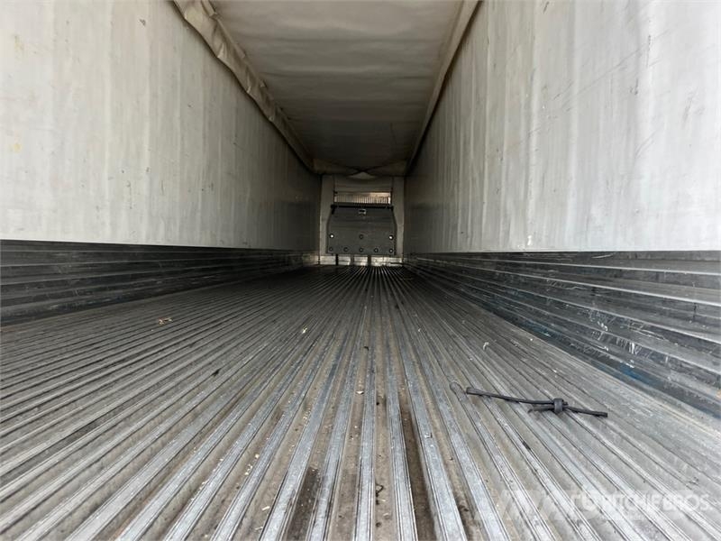 Utility VS2RA 53 ft x 102 in T/A Refrigerated Trailer Semirremolques de temperatura controlada