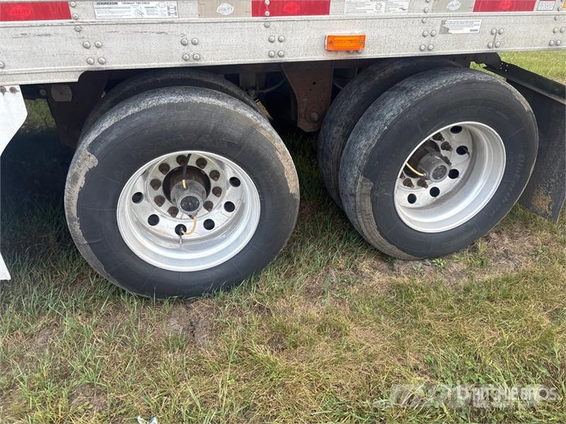 Utility VS2RA 53 ft x 102 in T/A Refrigerated Trailer 온도 조절식 세미 트레일러