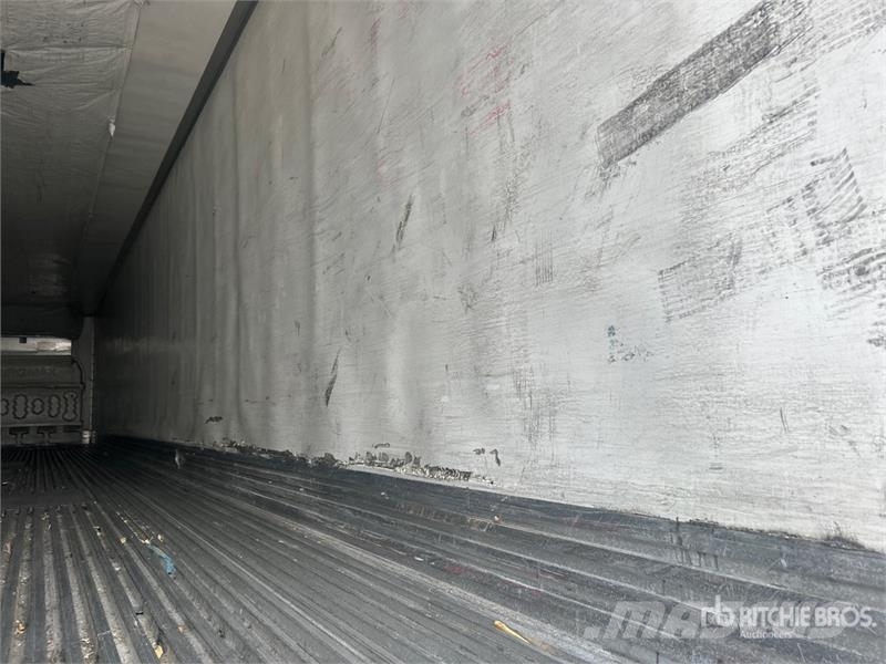 Utility VS2RA 53 ft x 102 in T/A Refrigerated Trailer نصف مقطورات بدرجة حرارة قابلة للضبط