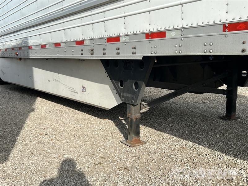 Utility VS2RA 53 ft x 102 in T/A Refrigerated Trailer Semi Reboques Isotérmicos