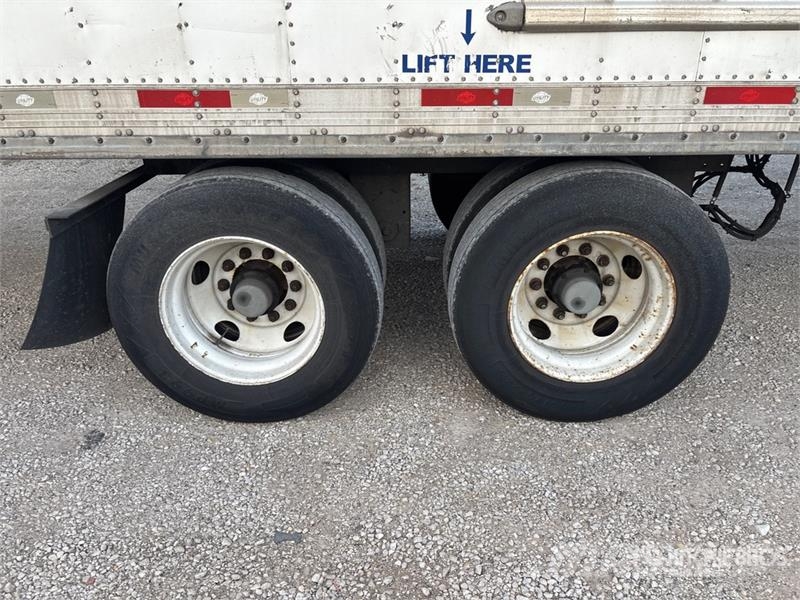 Utility VS2RA 53 ft x 102 in T/A Refrigerated Trailer Semi Reboques Isotérmicos