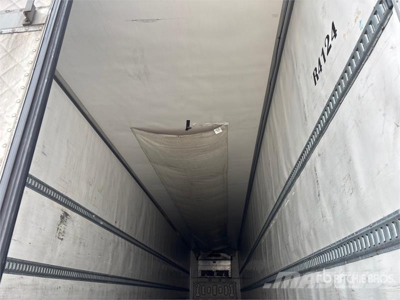 Utility VS2RA 53 ft x 102 in T/A Refrigerated Trailer Semirremolques de temperatura controlada