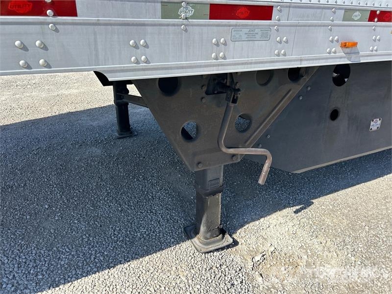 Utility VS2RA 53 ft x 102 in T/A Refrigerated Trailer 保温半挂车