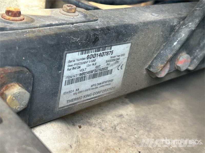 Utility VS2RA 53 ft x 102 in T/A Refrigerated Trailer Puspriekabės su izoterminiu kėbulu