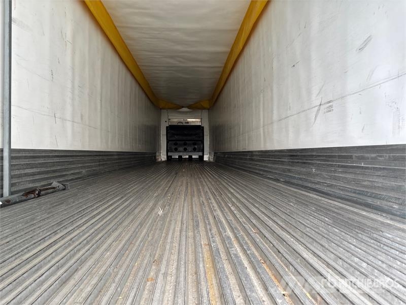 Utility VS2RA 53 ft x 102 in T/A Refrigerated Trailer Semi remorque frigorifique