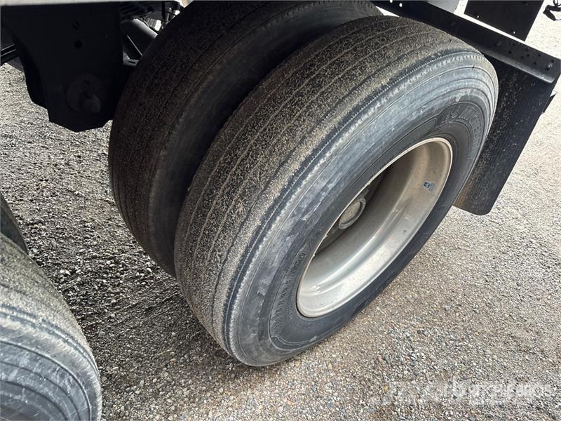 Utility VS2RA 53 ft x 102 in T/A Refrigerated Trailer Kühlauflieger