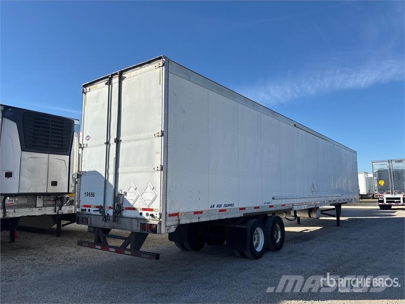 Utility VS2RA 53 ft x 102 in T/A Refrigerated Trailer Temperature controlled semi-trailers