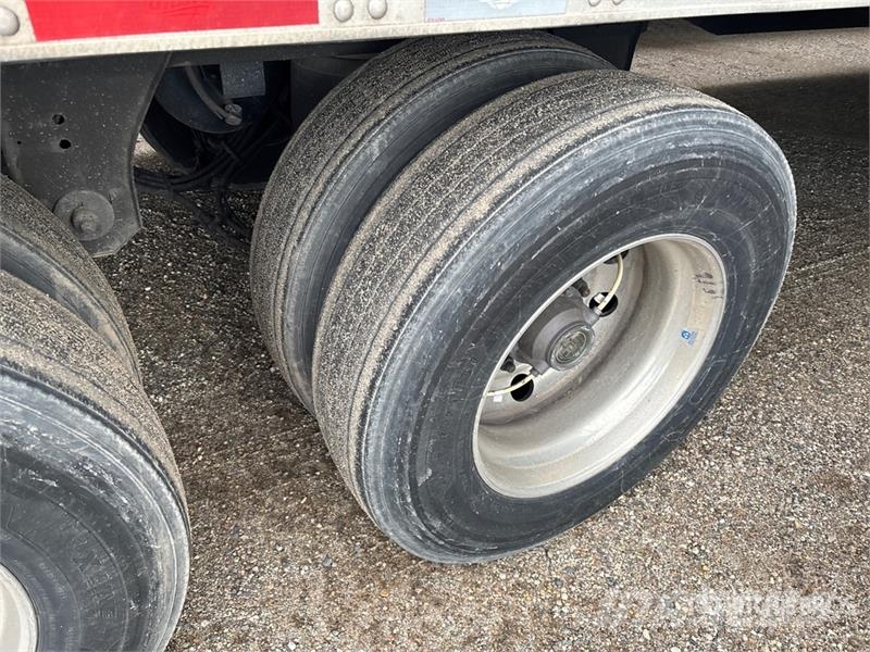 Utility VS2RA 53 ft x 102 in T/A Refrigerated Trailer Kühlauflieger
