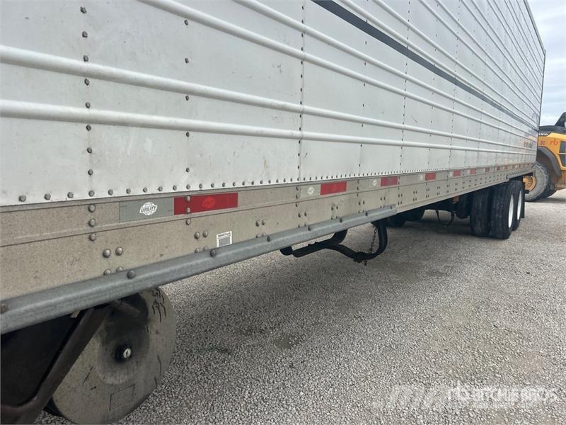 Utility VS2RA 53 ft x 102 in T/A Refrigerated Trailer نصف مقطورات بدرجة حرارة قابلة للضبط