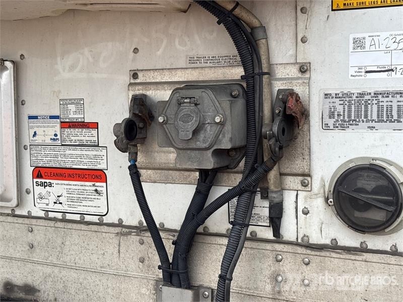 Utility VS2RA 53 ft x 102 in T/A Refrigerated Trailer Hűtős félpótkocsik