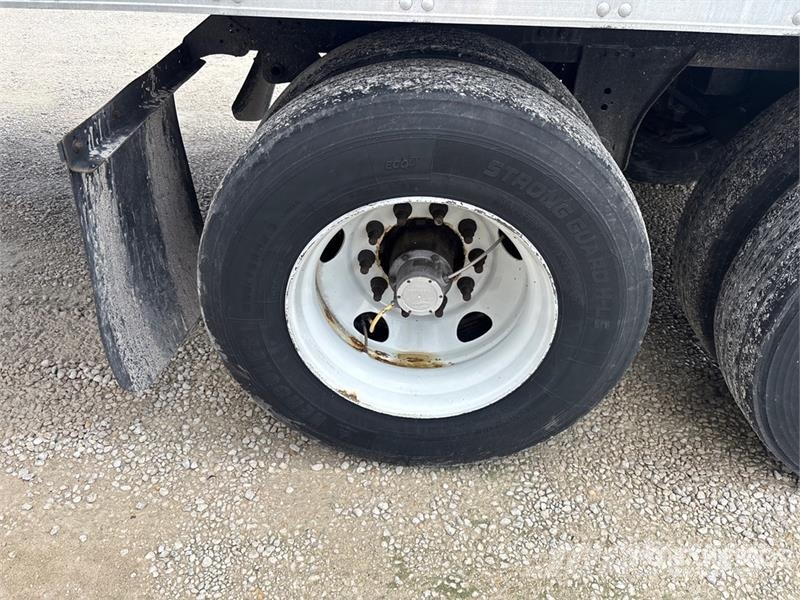Utility VS2RA 53 ft x 102 in T/A Refrigerated Trailer Kühlauflieger