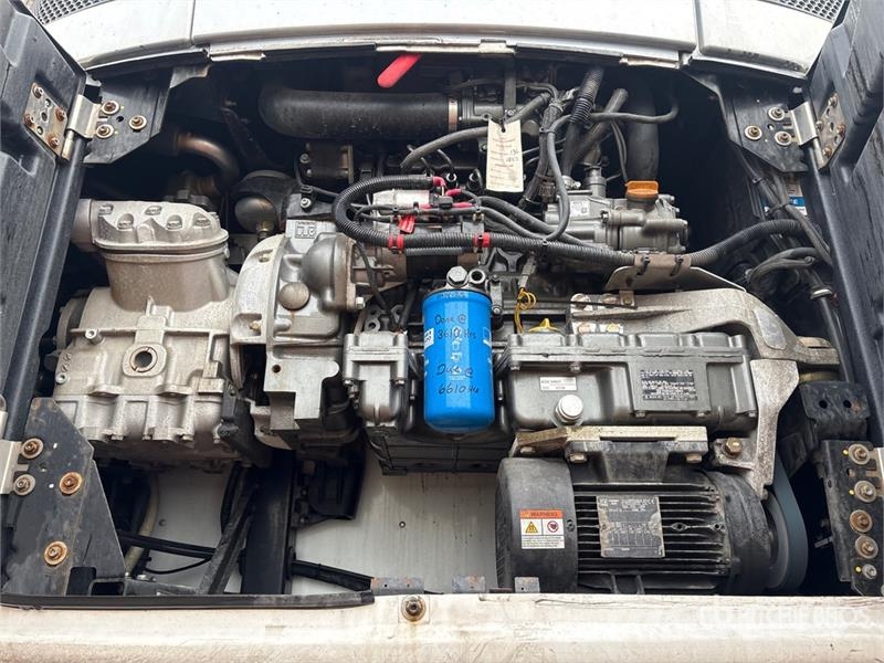Utility VS2RA 53 ft x 102 in T/A Refrigerated Trailer Kühlauflieger