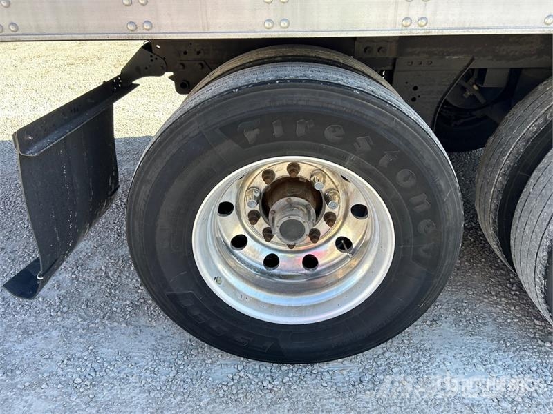 Utility VS2RA 53 ft x 102 in T/A Refrigerated Trailer 保温半挂车