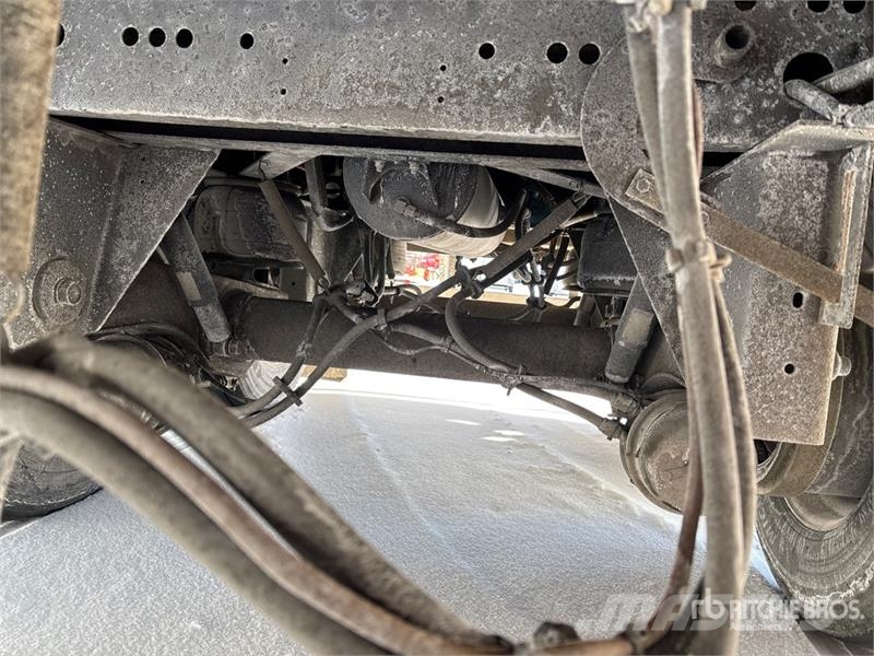 Utility VS2RA 53 ft x 102 in T/A Van Trailer Dengtos priekabos