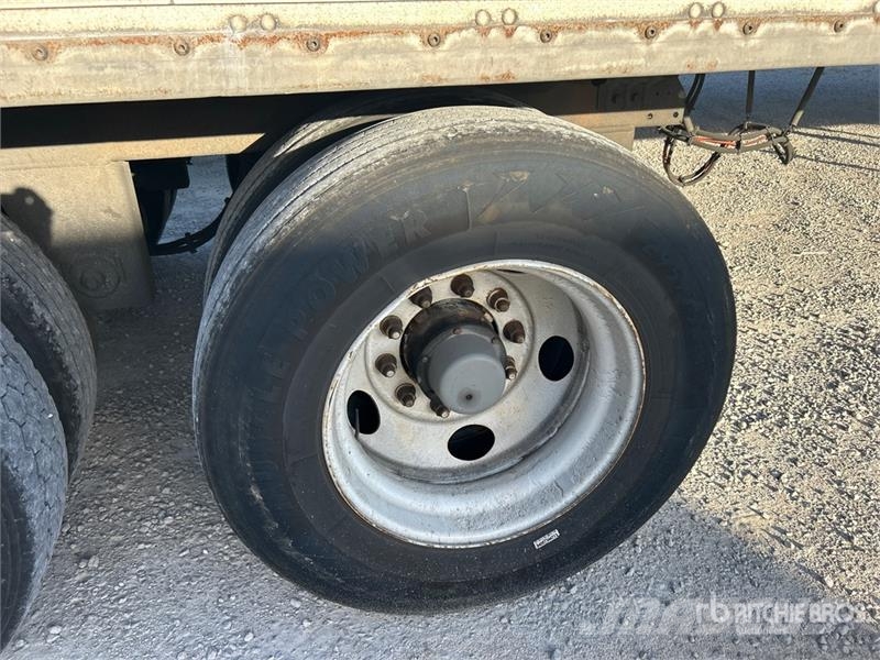 Utility VS2RA 53 ft x 102 in T/A Refrigerated Trailer Semi Reboques Isotérmicos