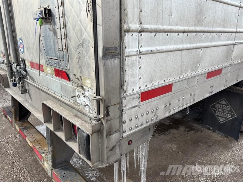 Utility VS2RA 53 ft x 102 in T/A Refrigerated Trailer نصف مقطورات بدرجة حرارة قابلة للضبط