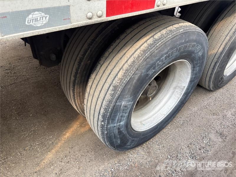 Utility VS2RA 53 ft x 102 in T/A Refrigerated Trailer Puspriekabės su izoterminiu kėbulu